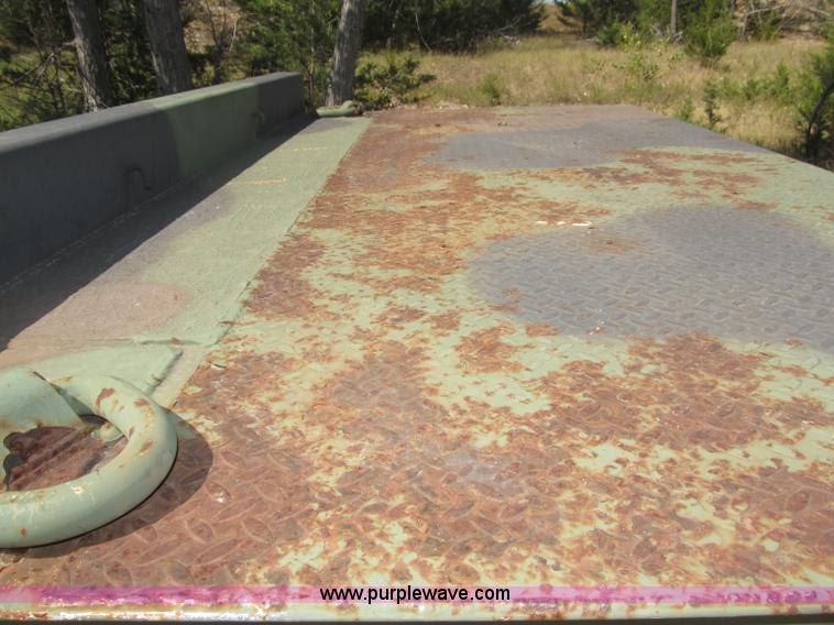 image for item B5190 2003 22' heavy expanded mobility ammunition trailer