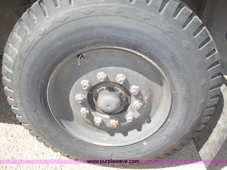 image for item B5190 2003 22' heavy expanded mobility ammunition trailer