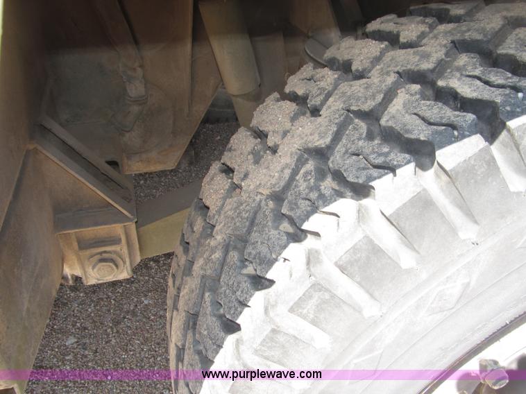 image for item B5190 2003 22' heavy expanded mobility ammunition trailer