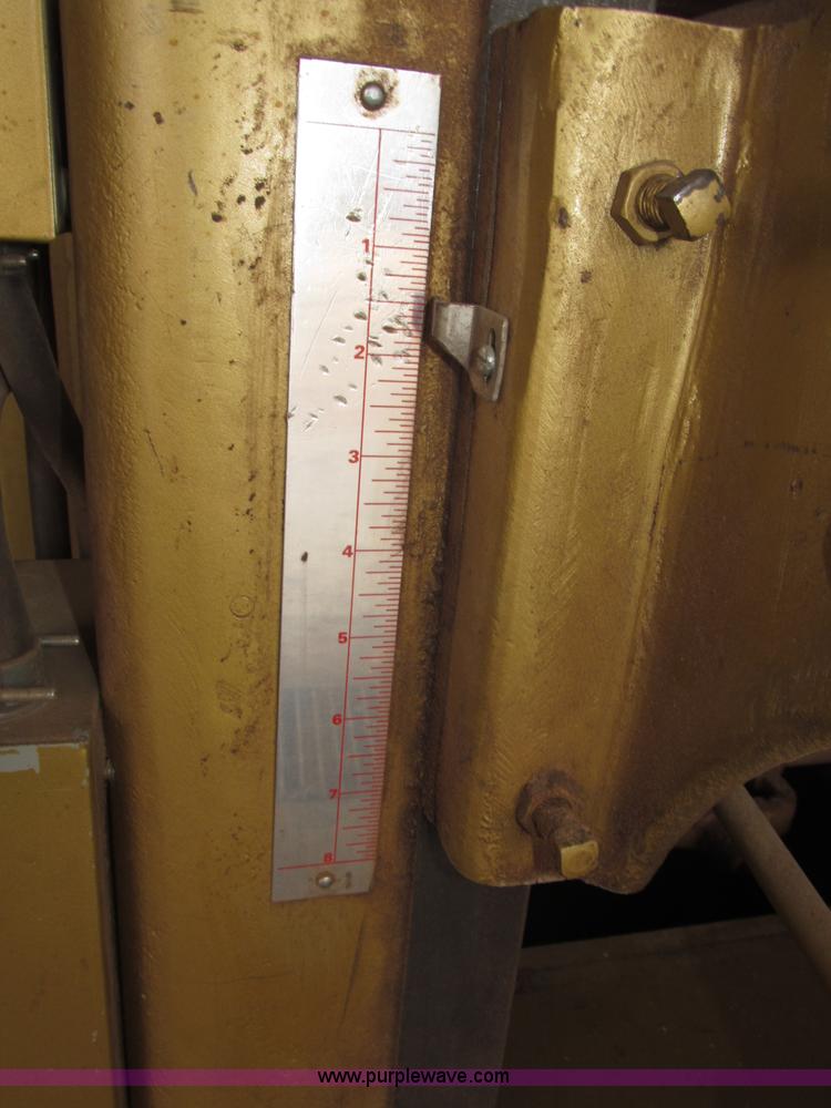 image for item B5193 Houdaille Powermatic 225 wood planer