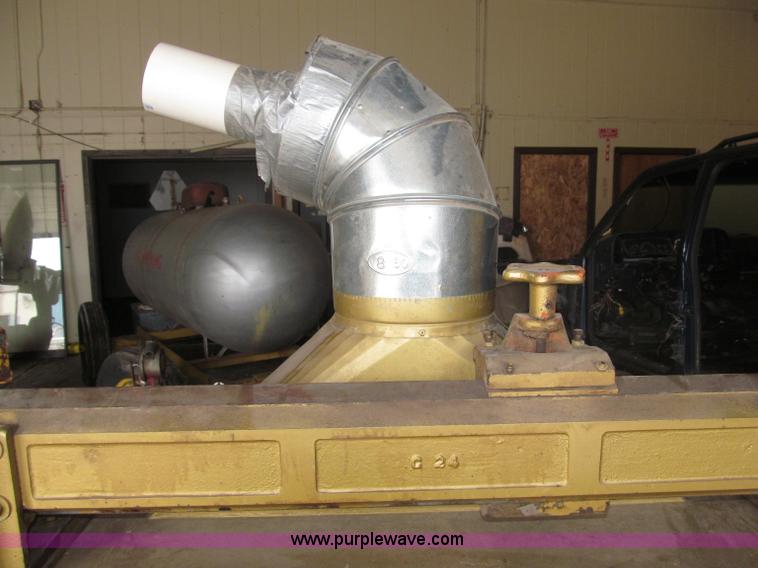 image for item B5193 Houdaille Powermatic 225 wood planer