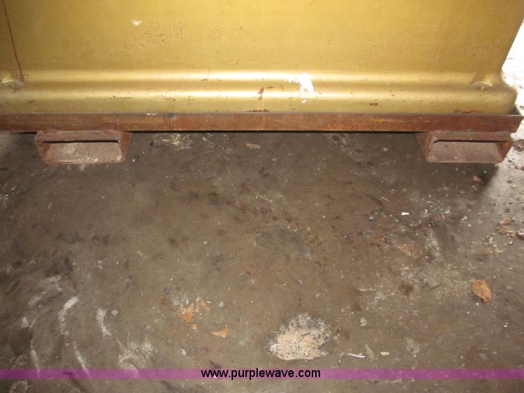 image for item B5193 Houdaille Powermatic 225 wood planer