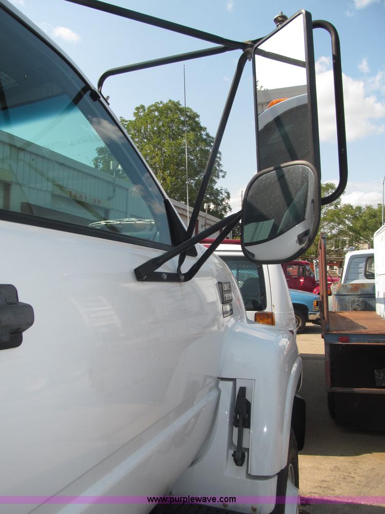 image for item B5203 1998 GMC C6500 box truck