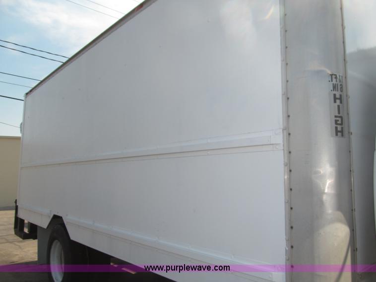 image for item B5203 1998 GMC C6500 box truck