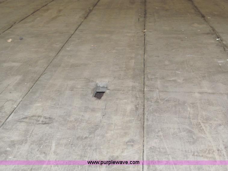 image for item B5203 1998 GMC C6500 box truck