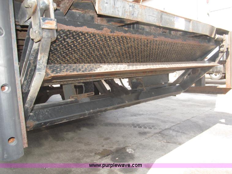 image for item B5203 1998 GMC C6500 box truck