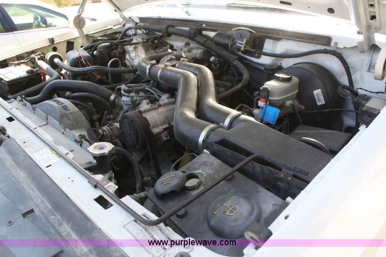 image for item B6958 1997 Ford F350 pickup truck