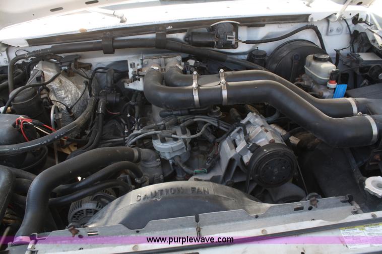 image for item B6958 1997 Ford F350 pickup truck