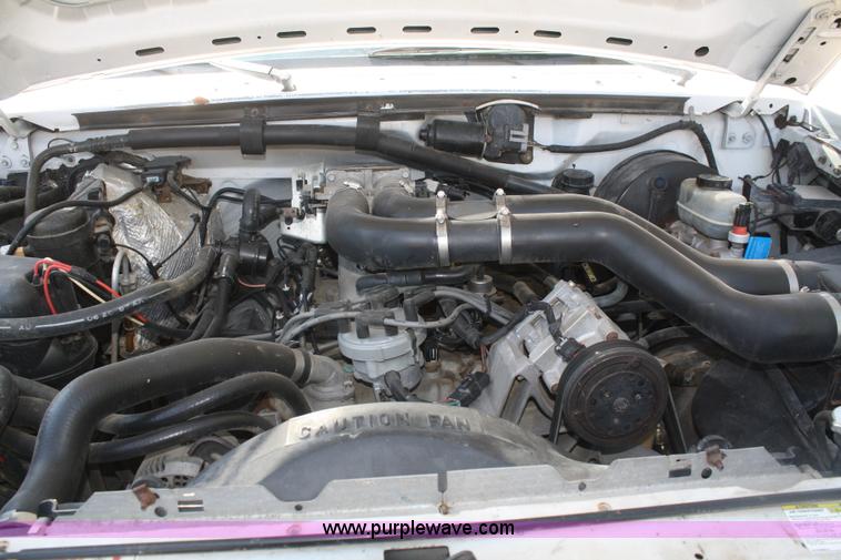 image for item B6958 1997 Ford F350 pickup truck