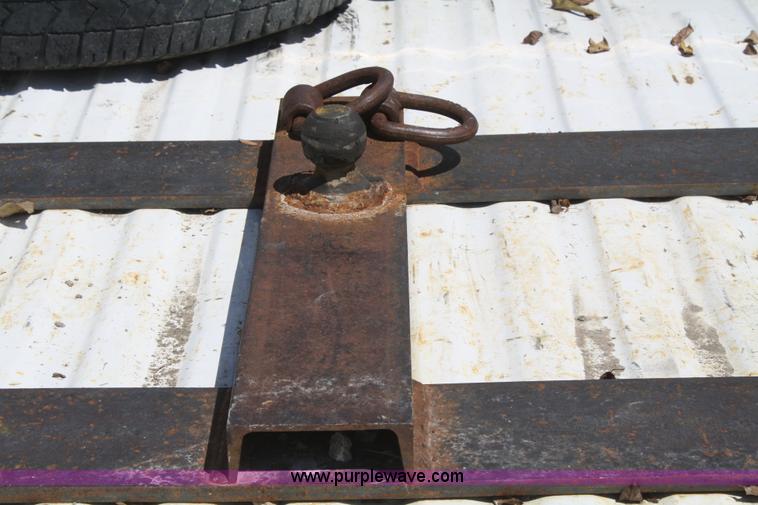 image for item B6958 1997 Ford F350 pickup truck