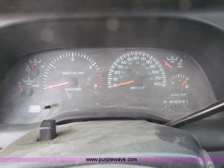 image for item B7368 2001 Dodge Ram 2500 pickup truck