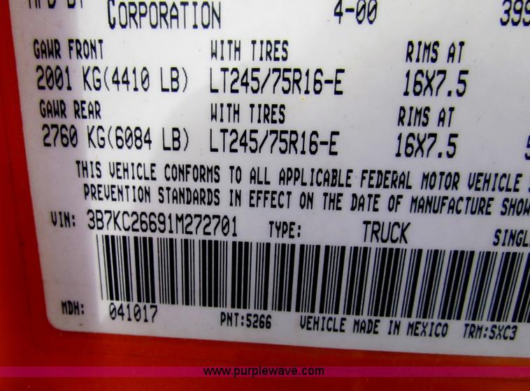 image for item B7368 2001 Dodge Ram 2500 pickup truck