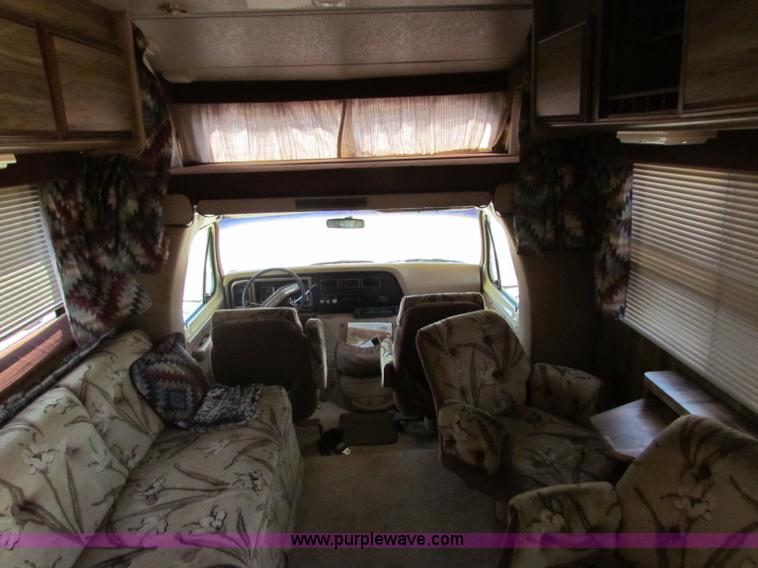 image for item B7396 1985 Ford E350 Jamboree RV camper