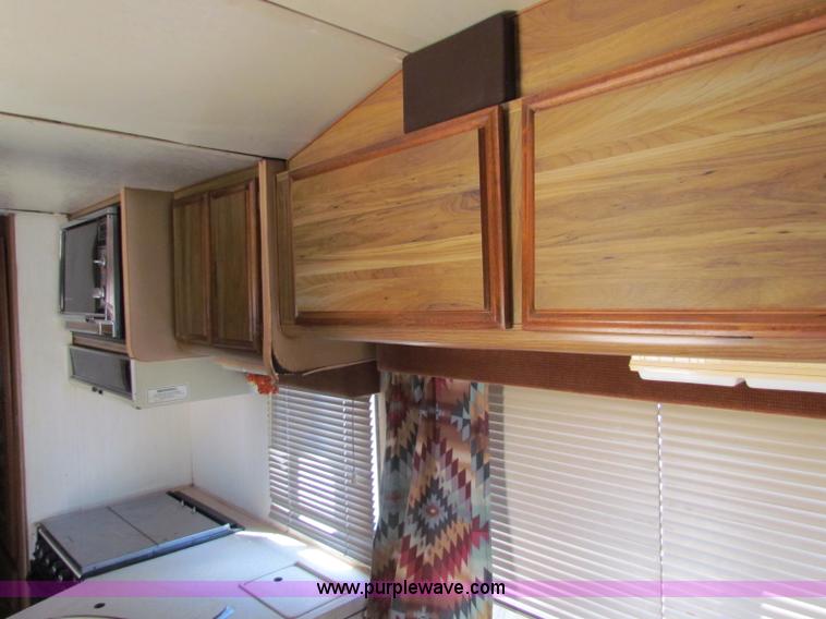 image for item B7396 1985 Ford E350 Jamboree RV camper