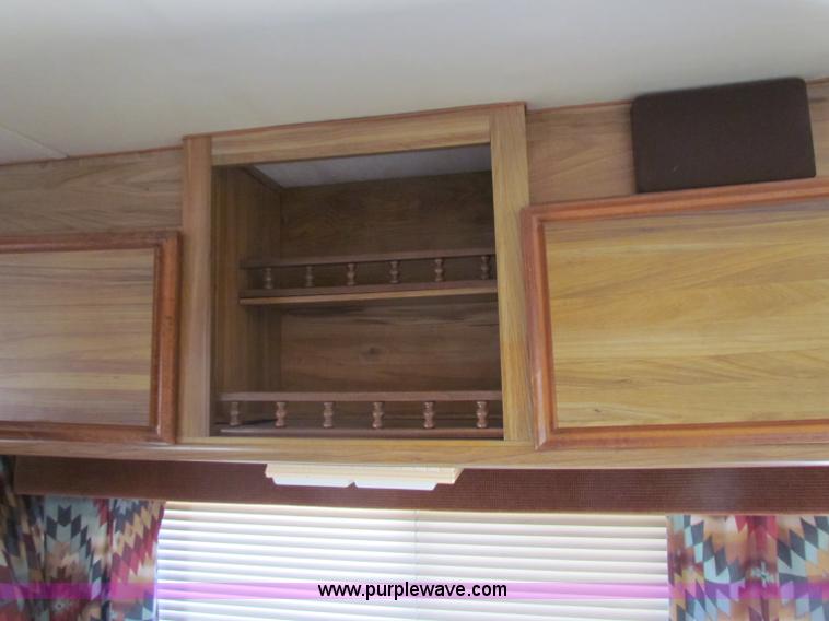 image for item B7396 1985 Ford E350 Jamboree RV camper