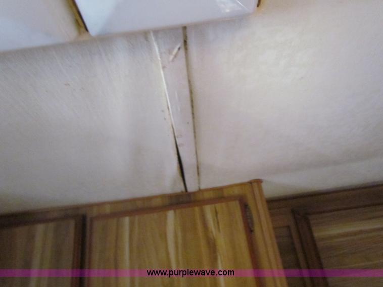 image for item B7396 1985 Ford E350 Jamboree RV camper