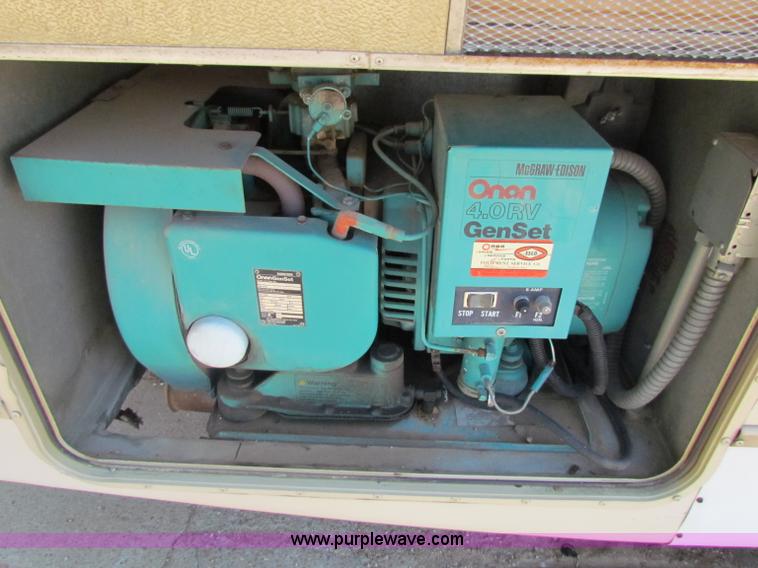 image for item B7396 1985 Ford E350 Jamboree RV camper