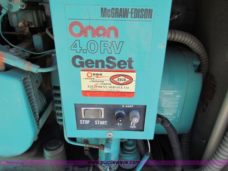 image for item B7396 1985 Ford E350 Jamboree RV camper