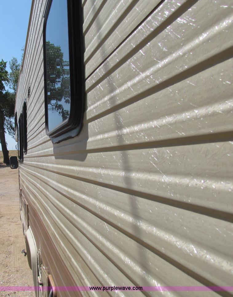 image for item B7396 1985 Ford E350 Jamboree RV camper