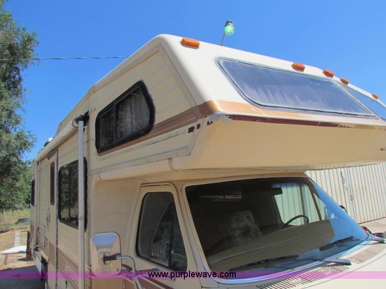 image for item B7396 1985 Ford E350 Jamboree RV camper