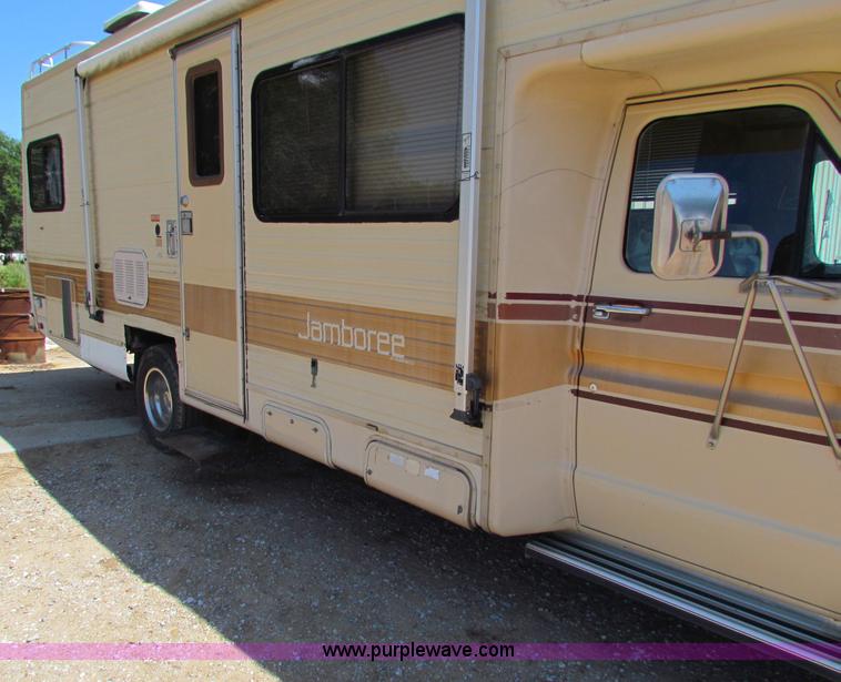 image for item B7396 1985 Ford E350 Jamboree RV camper
