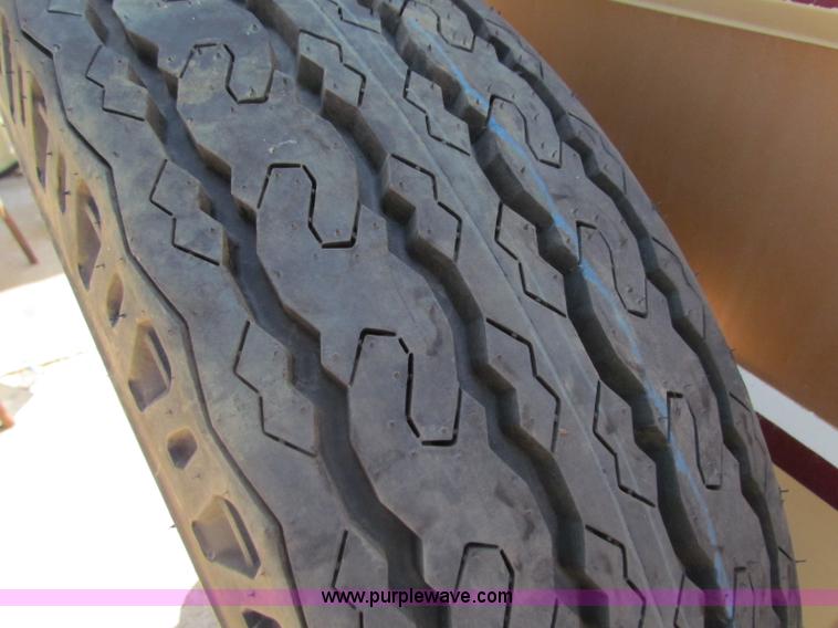 image for item B7396 1985 Ford E350 Jamboree RV camper