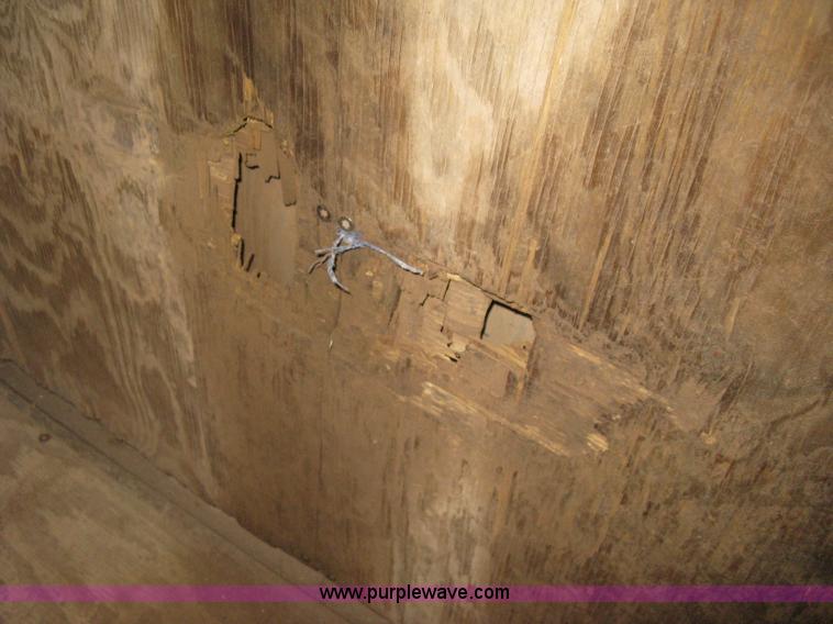 image for item B8033 2004 H & H tandem axle cargo trailer