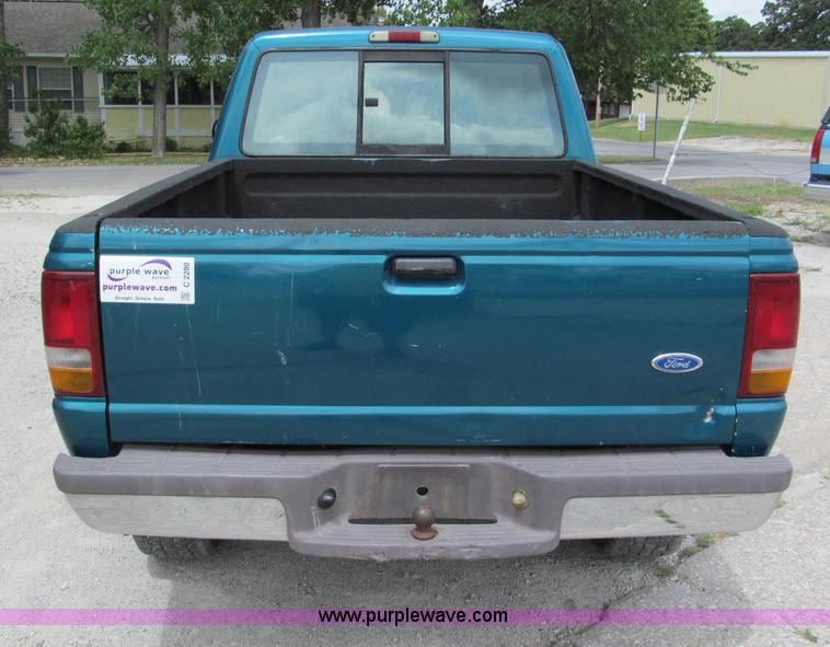 image for item C2280 1996 Ford Ranger XLT pickup truck