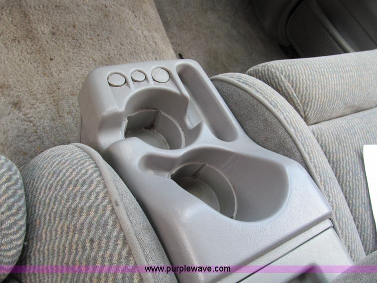 image for item C2280 1996 Ford Ranger XLT pickup truck