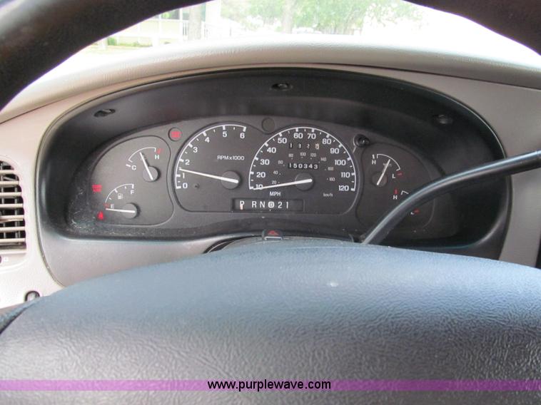 image for item C2280 1996 Ford Ranger XLT pickup truck