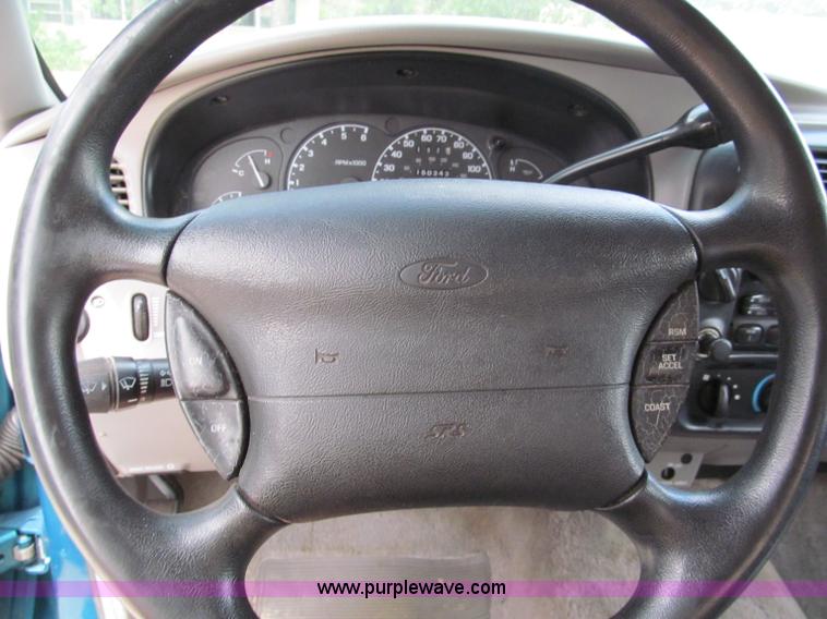 image for item C2280 1996 Ford Ranger XLT pickup truck