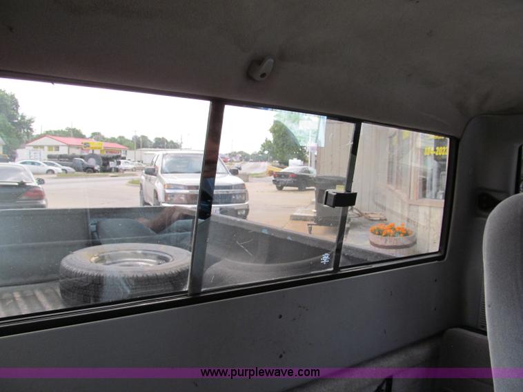 image for item C2280 1996 Ford Ranger XLT pickup truck