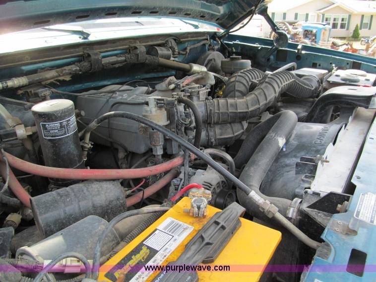 image for item C2471 1993 Ford F150 XLT SuperCab pickup truck