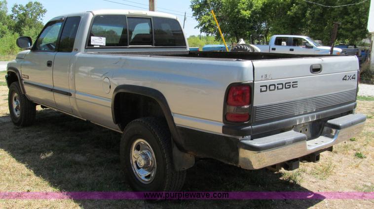image for item C2486 1998 Dodge Ram 2500 Laramie SLT Quad Cab pickup truck