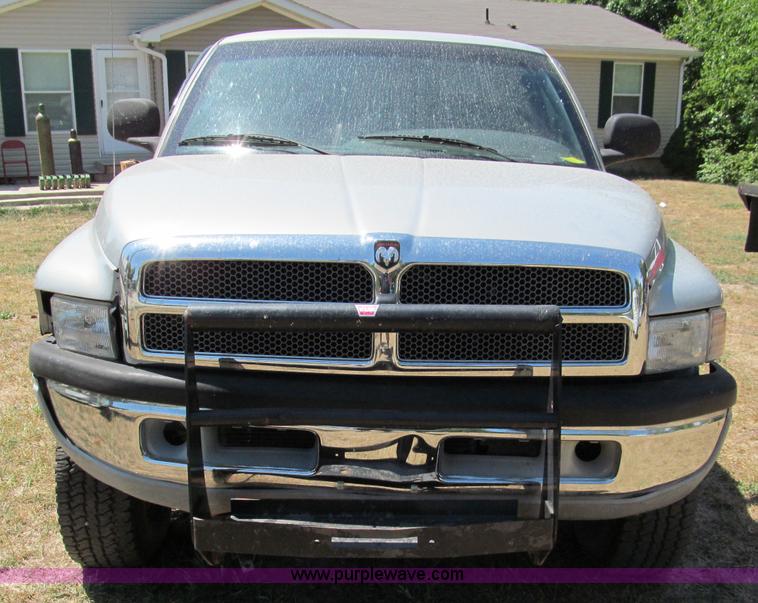 image for item C2486 1998 Dodge Ram 2500 Laramie SLT Quad Cab pickup truck