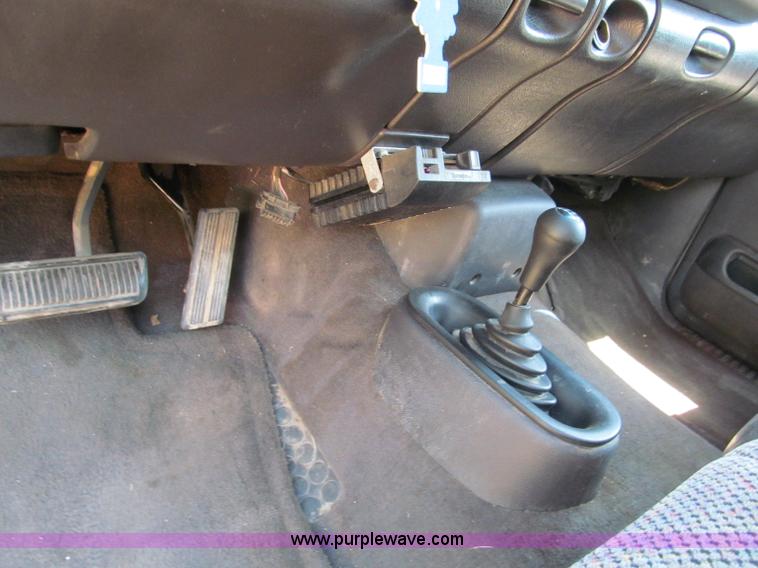 image for item C2486 1998 Dodge Ram 2500 Laramie SLT Quad Cab pickup truck