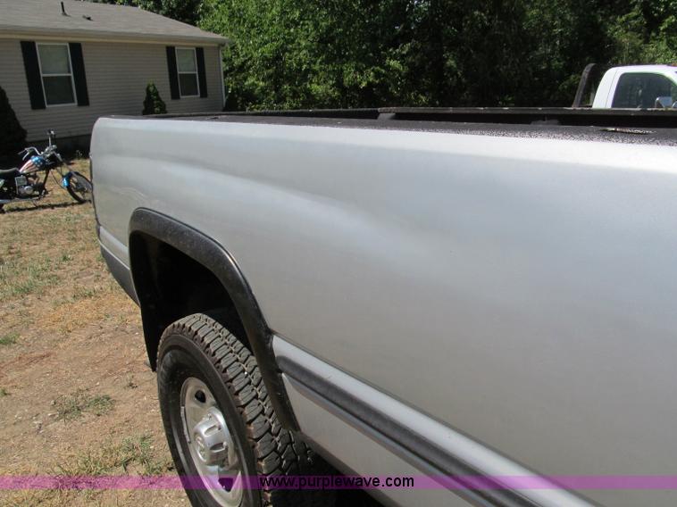 image for item C2486 1998 Dodge Ram 2500 Laramie SLT Quad Cab pickup truck