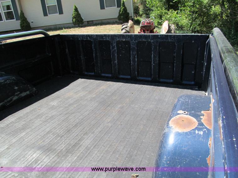 image for item C2488 1994 Chevrolet Silverado 1500 Z71 Off-Road pickup truck