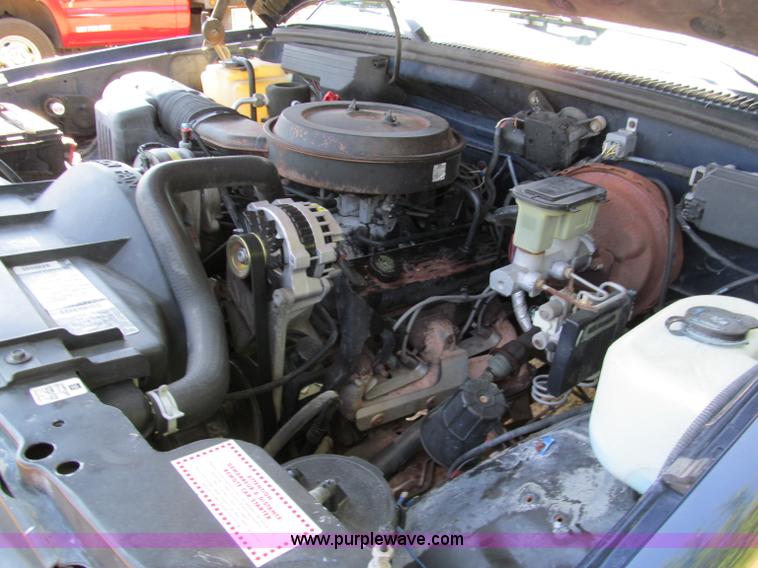 image for item C2488 1994 Chevrolet Silverado 1500 Z71 Off-Road pickup truck