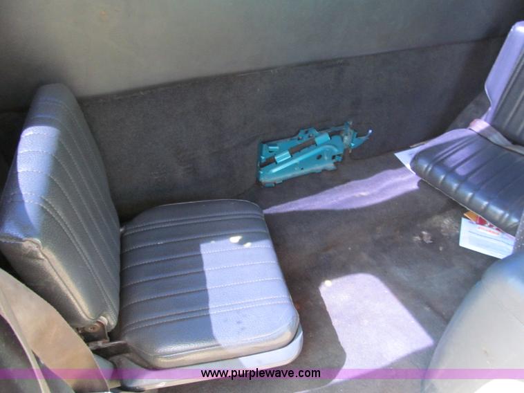 image for item C2489 1995 GMC Sonoma SLS extended cab pickup truck