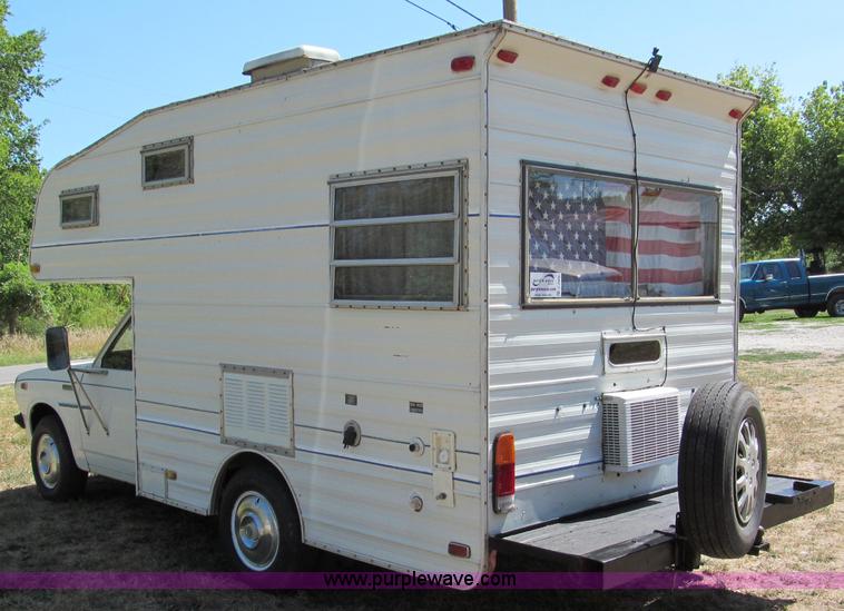 image for item C2490 1979 Toyota Keystone Coach camper truck
