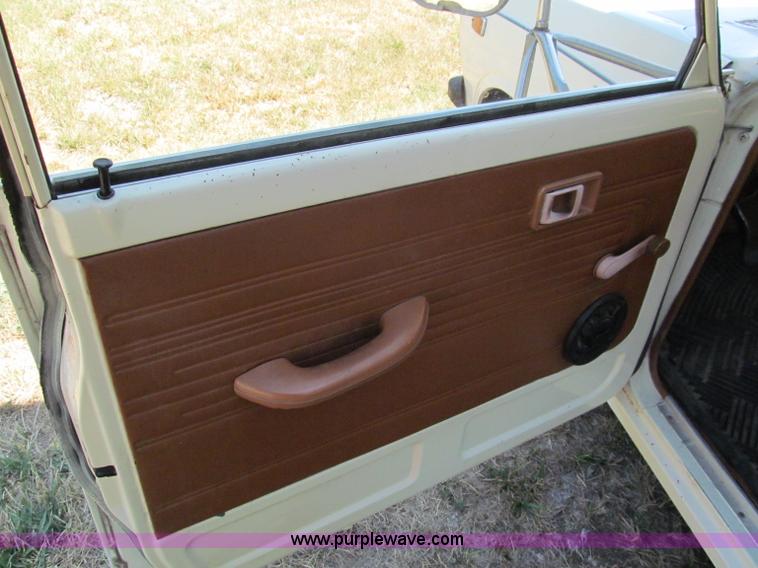 image for item C2490 1979 Toyota Keystone Coach camper truck