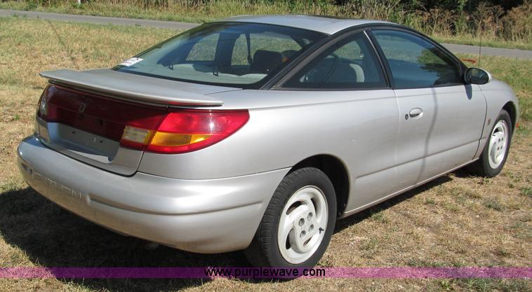 image for item C2491 2000 Saturn SC2