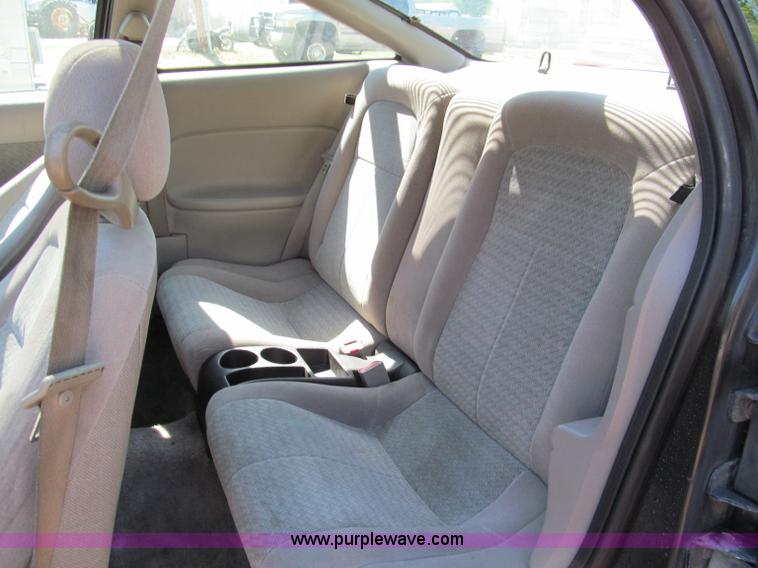 image for item C2491 2000 Saturn SC2