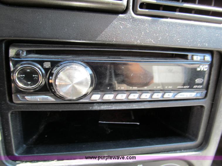 image for item C2491 2000 Saturn SC2