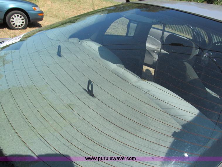 image for item C2491 2000 Saturn SC2