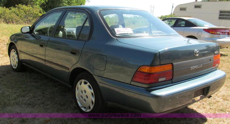 image for item C2492 1995 Toyota Corolla