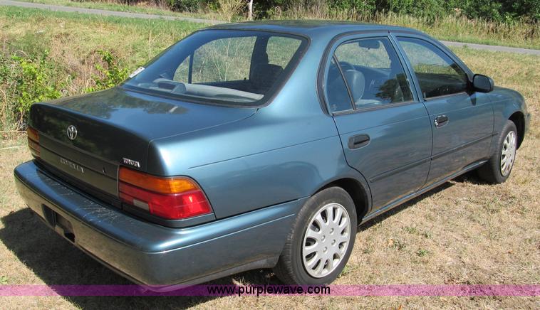 image for item C2492 1995 Toyota Corolla