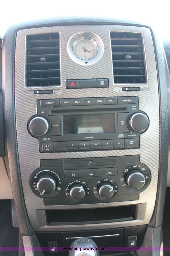 image for item C2691 2007 Chrysler 300 Limited