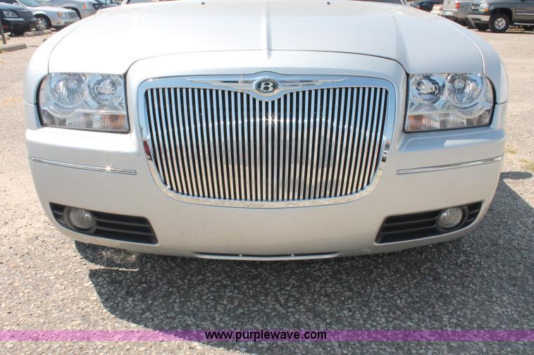 image for item C2691 2007 Chrysler 300 Limited